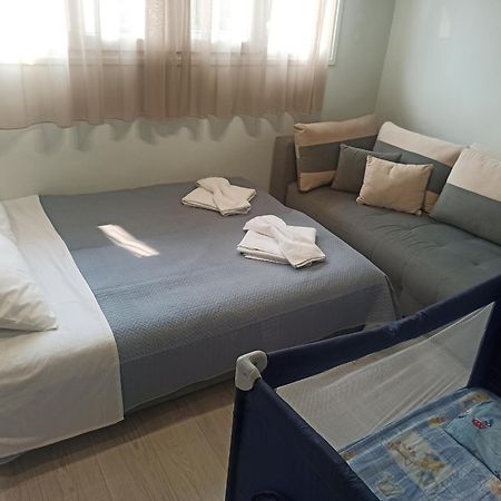 Axas Apartments Michaniona מראה חיצוני תמונה