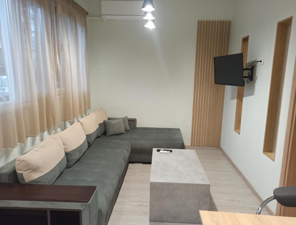Axas Apartments Michaniona מראה חיצוני תמונה